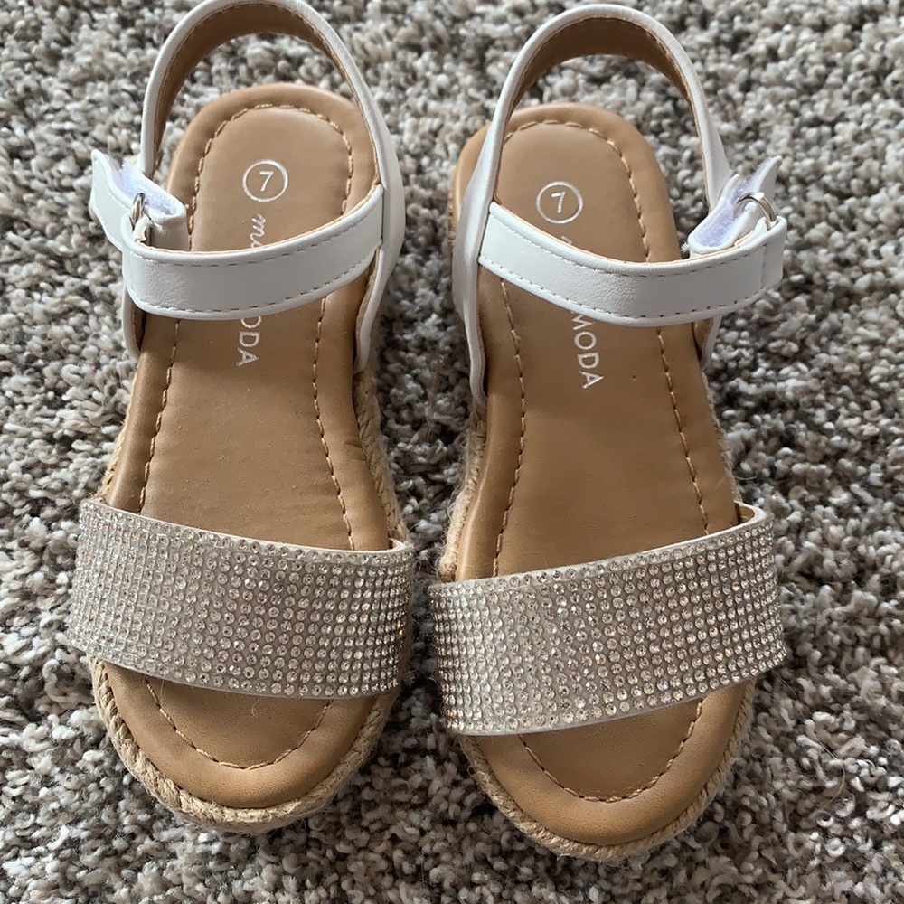 Toddler Size 7 Silver & White Jeweled Sandals